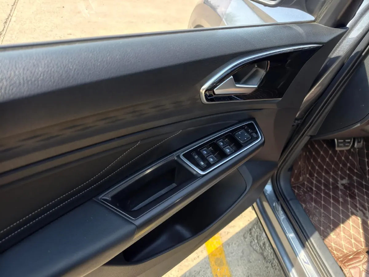 2022 Jetta VS5 1.4T 150HP L4 6AT,autocango,china used car exporter,china ev exporter,chinese used car exporter,chinese used ev exporter