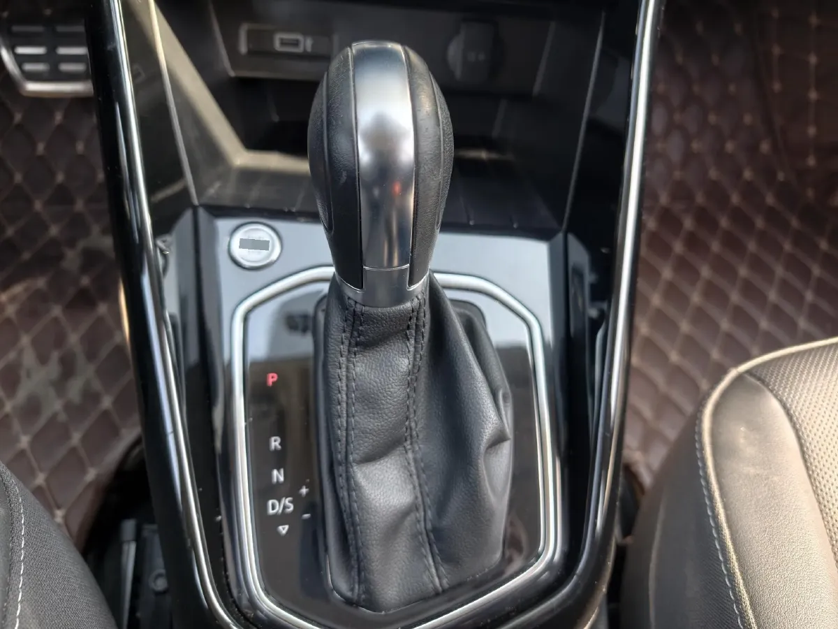 2022 Jetta VS5 1.4T 150HP L4 6AT,autocango,china used car exporter,china ev exporter,chinese used car exporter,chinese used ev exporter