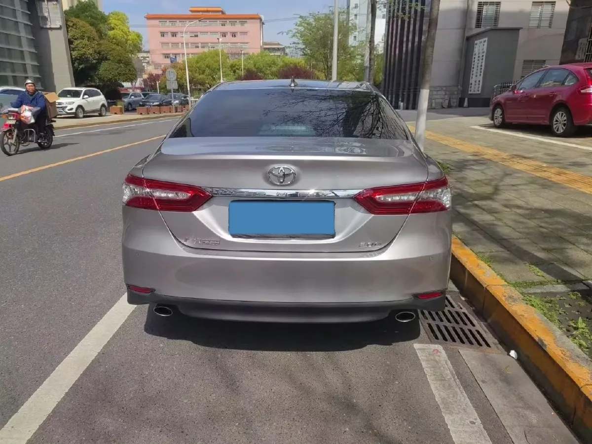 2021 Toyota Camry 2.0L 178HP L4 CVT,autocango,china used car exporter,china ev exporter,chinese used car exporter,chinese used ev exporter