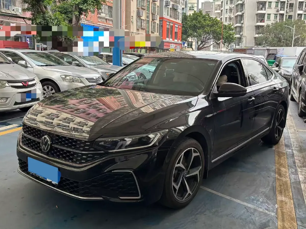 2026 Volkswagen Passat 2.0T 220HP L4 7DCT,autocango,china used car exporter,china ev exporter,chinese used car exporter,chinese used ev exporter