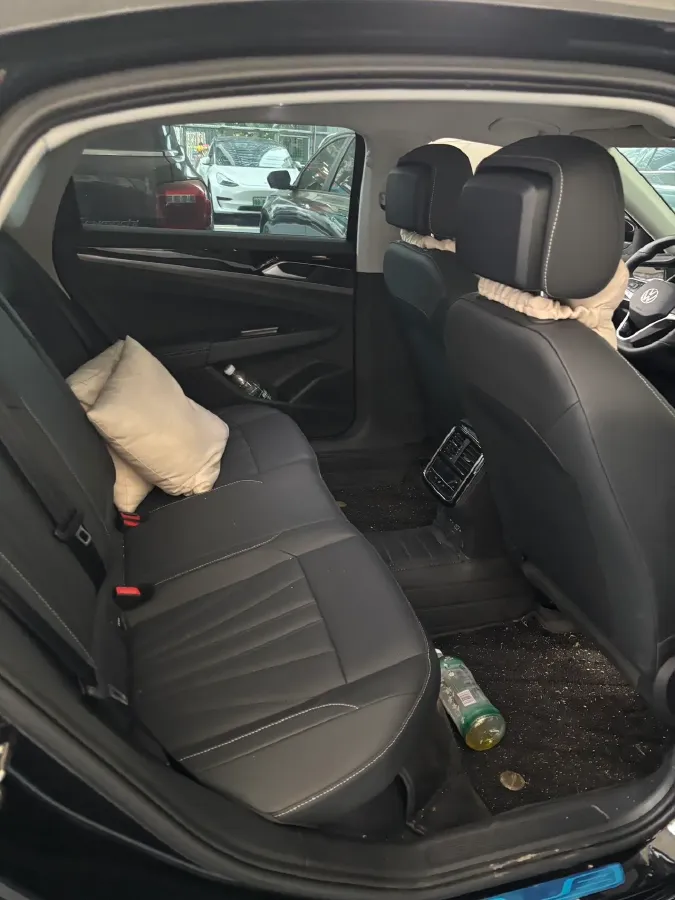 2026 Volkswagen Passat 2.0T 220HP L4 7DCT,autocango,china used car exporter,china ev exporter,chinese used car exporter,chinese used ev exporter