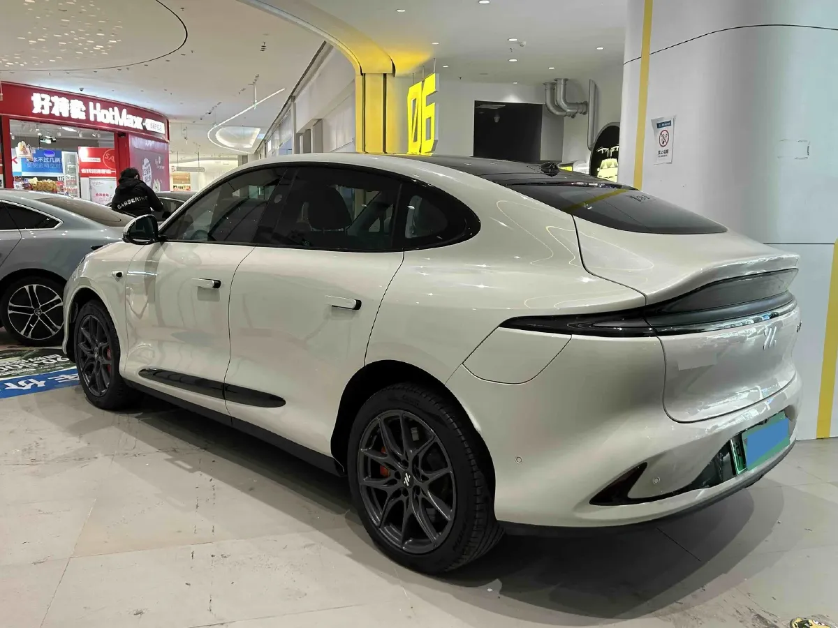 2023 IM LS6 BEV 71KWH,autocango,china used car exporter,china ev exporter,chinese used car exporter,chinese used ev exporter