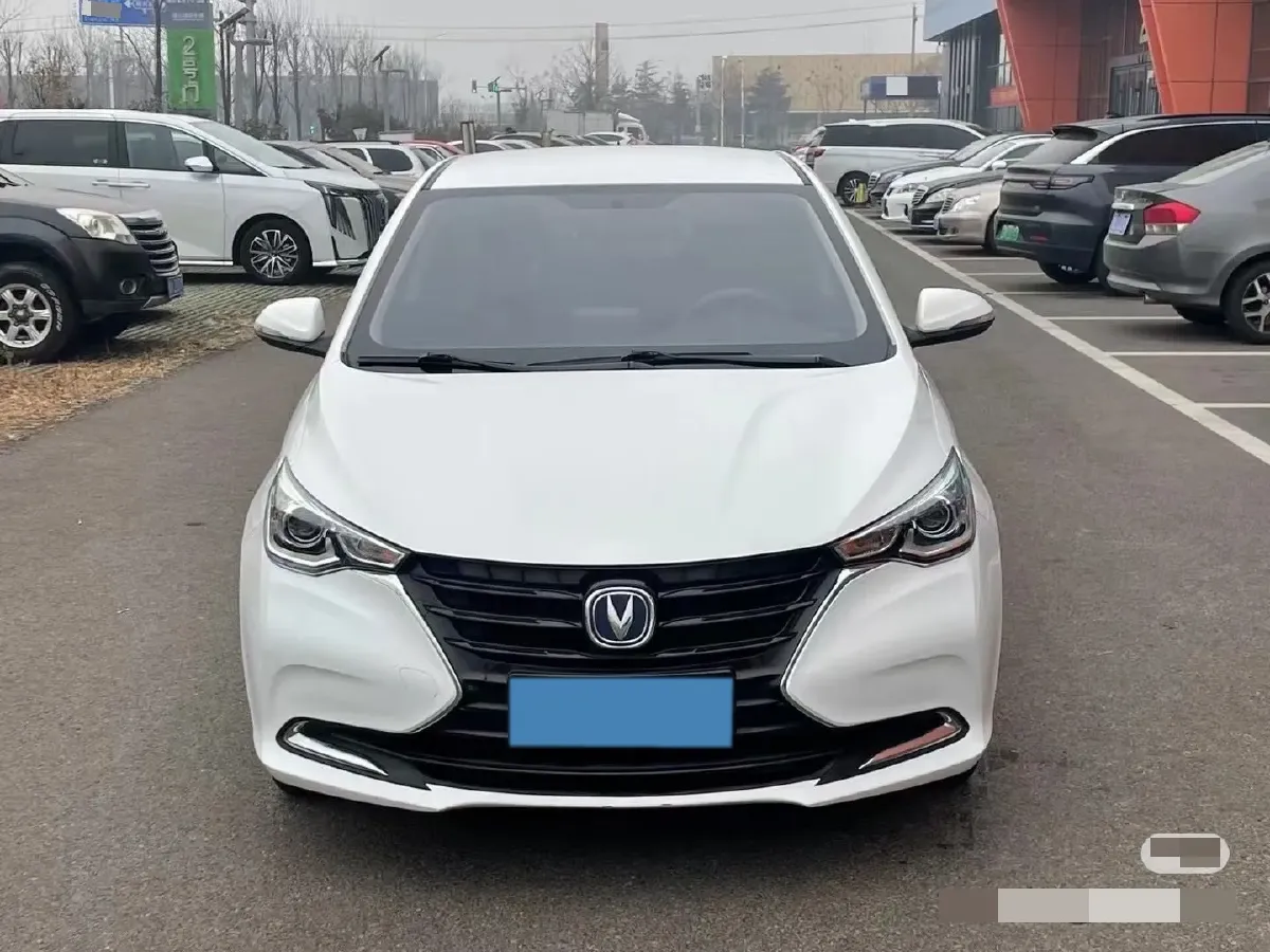 2019 ChangAn Alsvin 1.5L 107HP L4 5DCT,autocango,china used car exporter,china ev exporter,chinese used car exporter,chinese used ev exporter