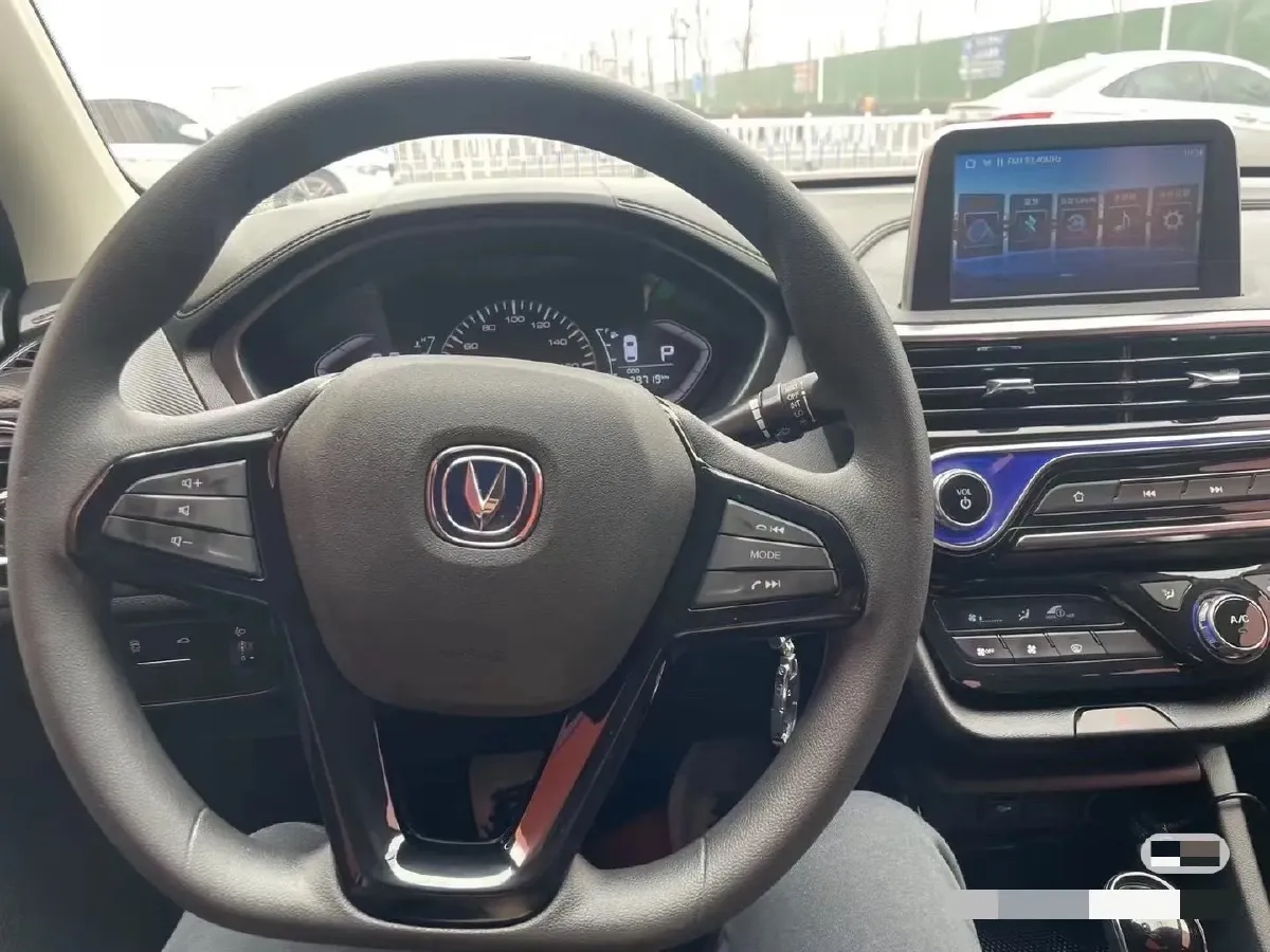 2019 ChangAn Alsvin 1.5L 107HP L4 5DCT,autocango,china used car exporter,china ev exporter,chinese used car exporter,chinese used ev exporter