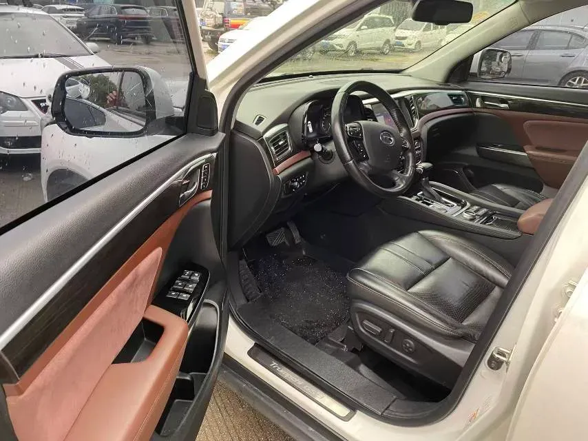 2017 GAC Trumpchi GS8 2.0T 201HP L4 6AT,autocango,china used car exporter,china ev exporter,chinese used car exporter,chinese used ev exporter