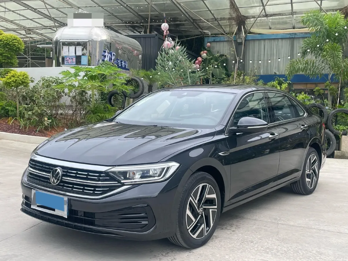 2025 Volkswagen Sagitar 1.5T 160HP L4 7DCT,autocango,china used car exporter,china ev exporter,chinese used car exporter,chinese used ev exporter