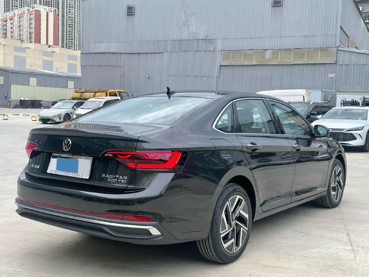 2025 Volkswagen Sagitar 1.5T 160HP L4 7DCT,autocango,china used car exporter,china ev exporter,chinese used car exporter,chinese used ev exporter
