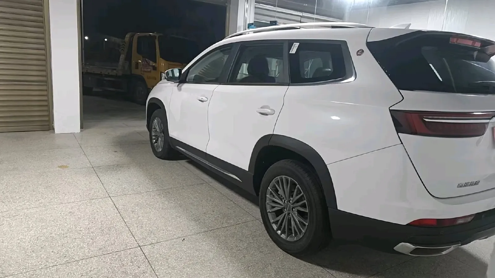 2022 Jetour X90 Plus 1.5T 156HP L4 6MT,autocango,china used car exporter,china ev exporter,chinese used car exporter,chinese used ev exporter
