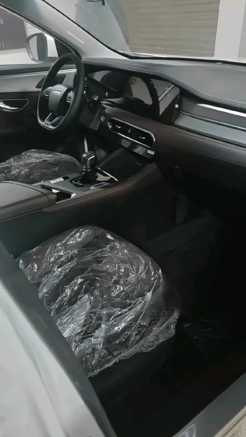 2022 Jetour X90 Plus 1.5T 156HP L4 6MT,autocango,china used car exporter,china ev exporter,chinese used car exporter,chinese used ev exporter