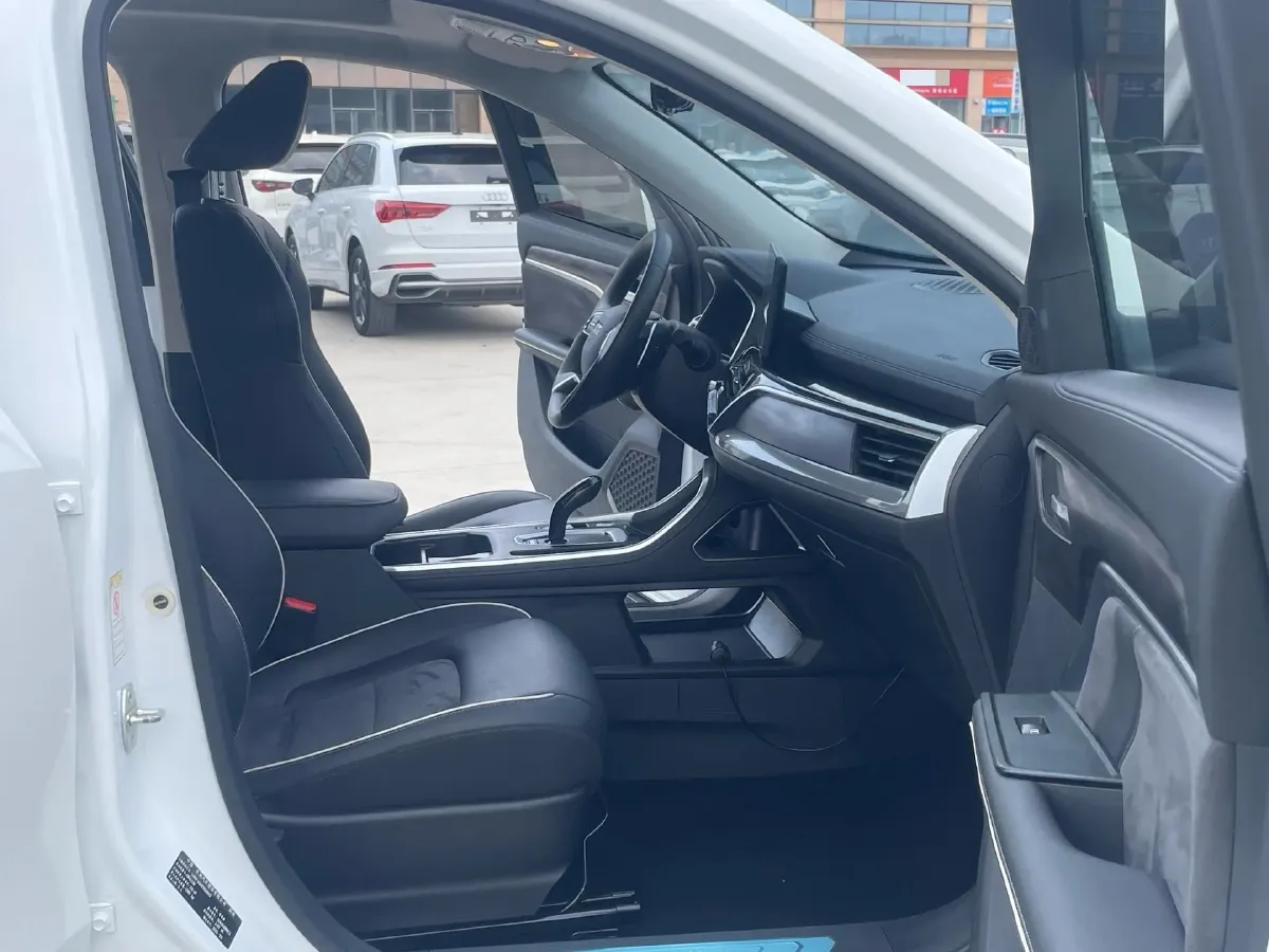 2021 Haval H6 1.5T 150HP L4 7DCT,autocango,china used car exporter,china ev exporter,chinese used car exporter,chinese used ev exporter