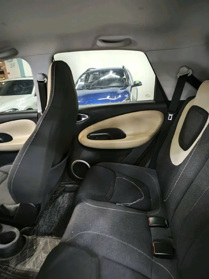 2024 WuLing BinGuo BEV 17.3KWH,autocango,china used car exporter,china ev exporter,chinese used car exporter,chinese used ev exporter