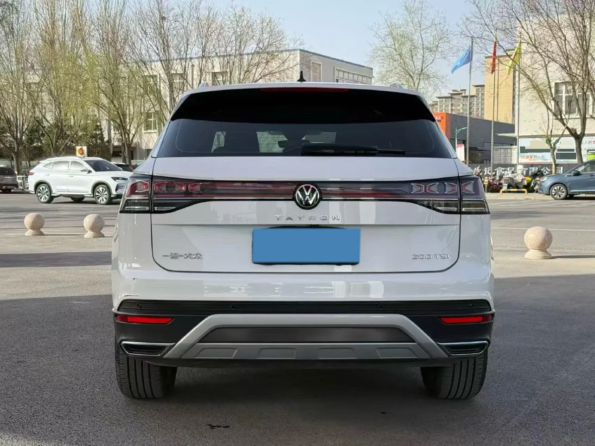 2024 Volkswagen Tayron 2.0T 186HP L4 7DCT,autocango,china used car exporter,china ev exporter,chinese used car exporter,chinese used ev exporter