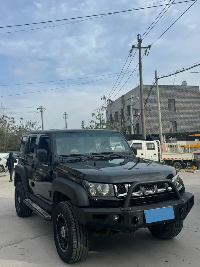 2017 Beijing BJ40 2.3T 250HP L4 6AT,autocango,china used car exporter,china ev exporter,chinese used car exporter,chinese used ev exporter
