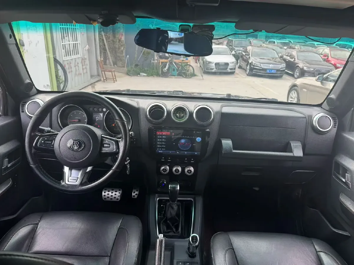 2017 Beijing BJ40 2.3T 250HP L4 6AT,autocango,china used car exporter,china ev exporter,chinese used car exporter,chinese used ev exporter