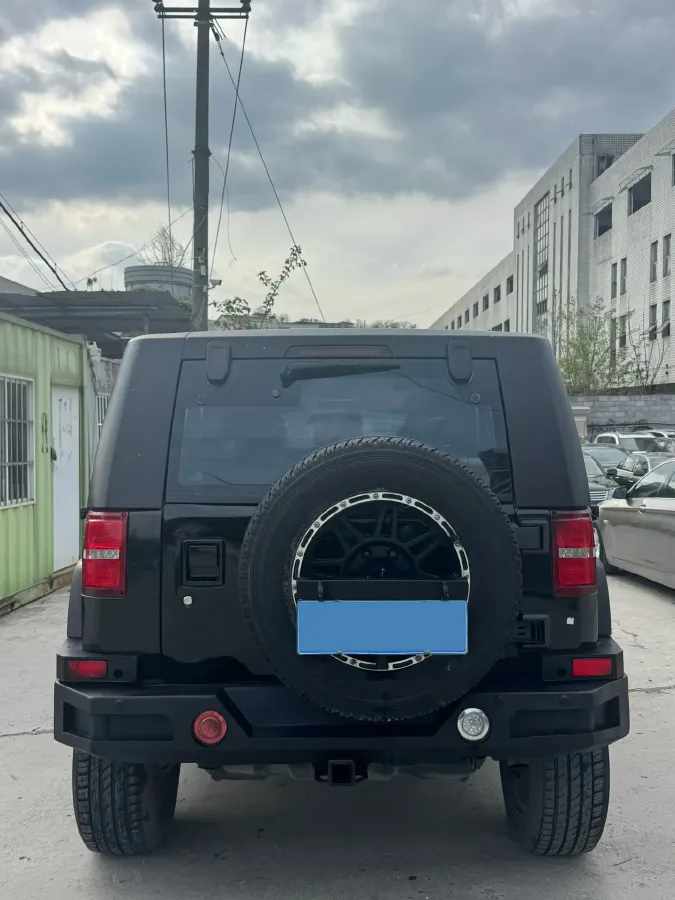 2017 Beijing BJ40 2.3T 250HP L4 6AT,autocango,china used car exporter,china ev exporter,chinese used car exporter,chinese used ev exporter