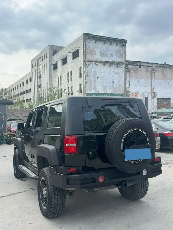 2017 Beijing BJ40 2.3T 250HP L4 6AT,autocango,china used car exporter,china ev exporter,chinese used car exporter,chinese used ev exporter