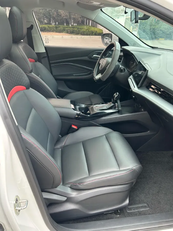 2023 MG 5 1.5L 129HP L4 CVT,autocango,china used car exporter,china ev exporter,chinese used car exporter,chinese used ev exporter