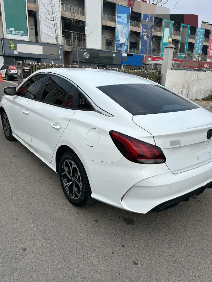 2023 MG 5 1.5L 129HP L4 CVT,autocango,china used car exporter,china ev exporter,chinese used car exporter,chinese used ev exporter