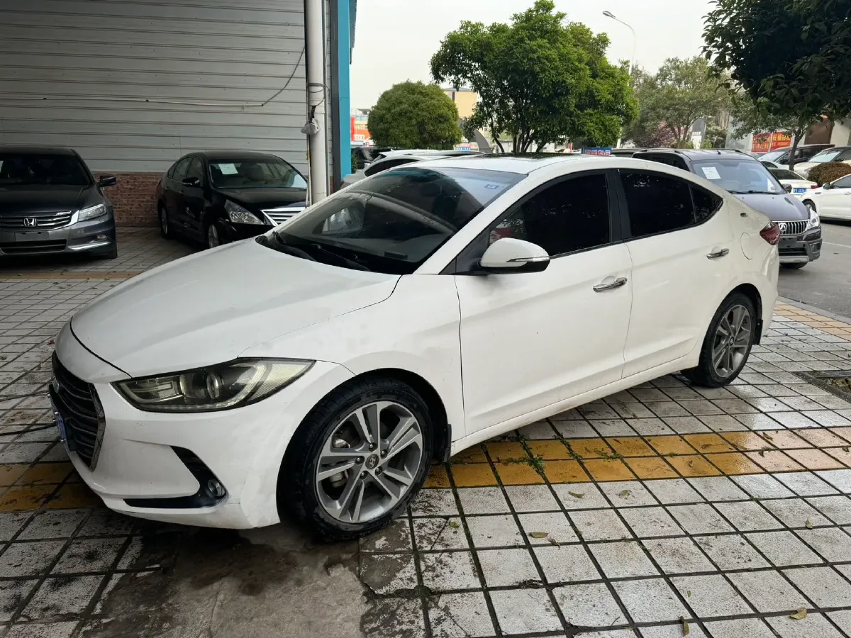 2016 Hyundai Elantra 1.6L 130HP L4 6AT,autocango,china used car exporter,china ev exporter,chinese used car exporter,chinese used ev exporter