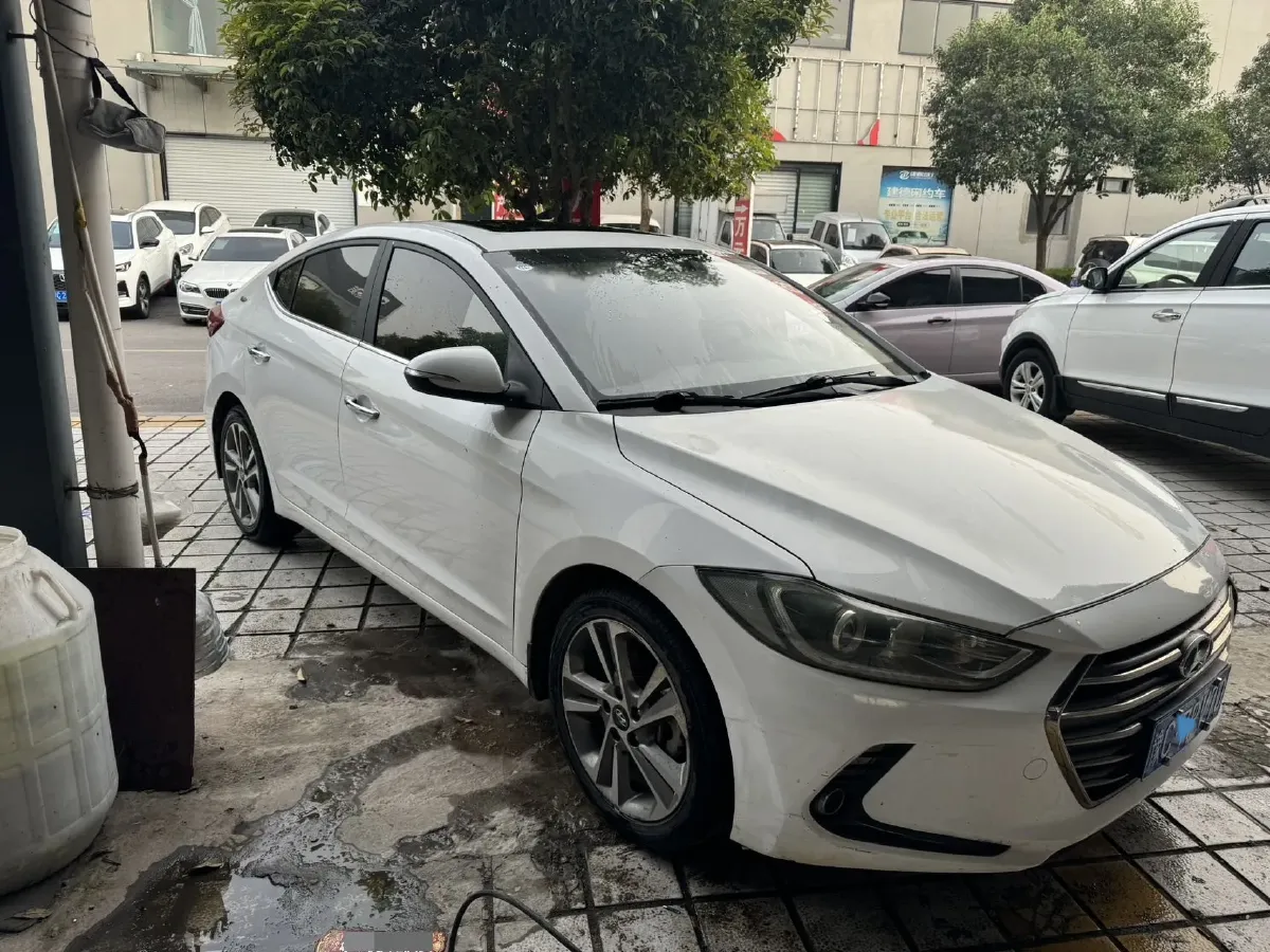 2016 Hyundai Elantra 1.6L 130HP L4 6AT,autocango,china used car exporter,china ev exporter,chinese used car exporter,chinese used ev exporter