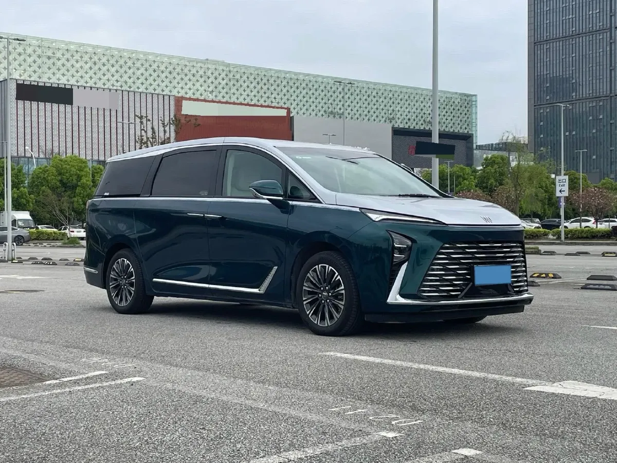 2025 Buick GL8 2.0T 237HP L4 9AT,autocango,china used car exporter,china ev exporter,chinese used car exporter,chinese used ev exporter