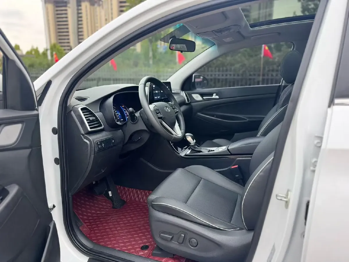 2019 Hyundai Tucson 1.6T 177HP L4 7DCT,autocango,china used car exporter,china ev exporter,chinese used car exporter,chinese used ev exporter