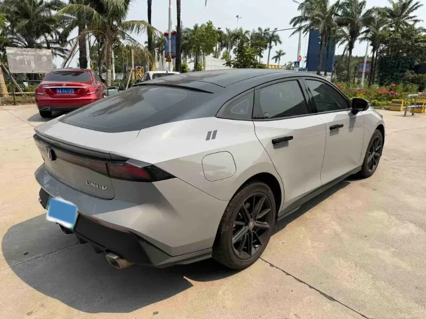 2023 ChangAn UNI-V iDD 1.5T 170HP L4 6TCT PHEV 18.4KWH,autocango,china used car exporter,china ev exporter,chinese used car exporter,chinese used ev exporter