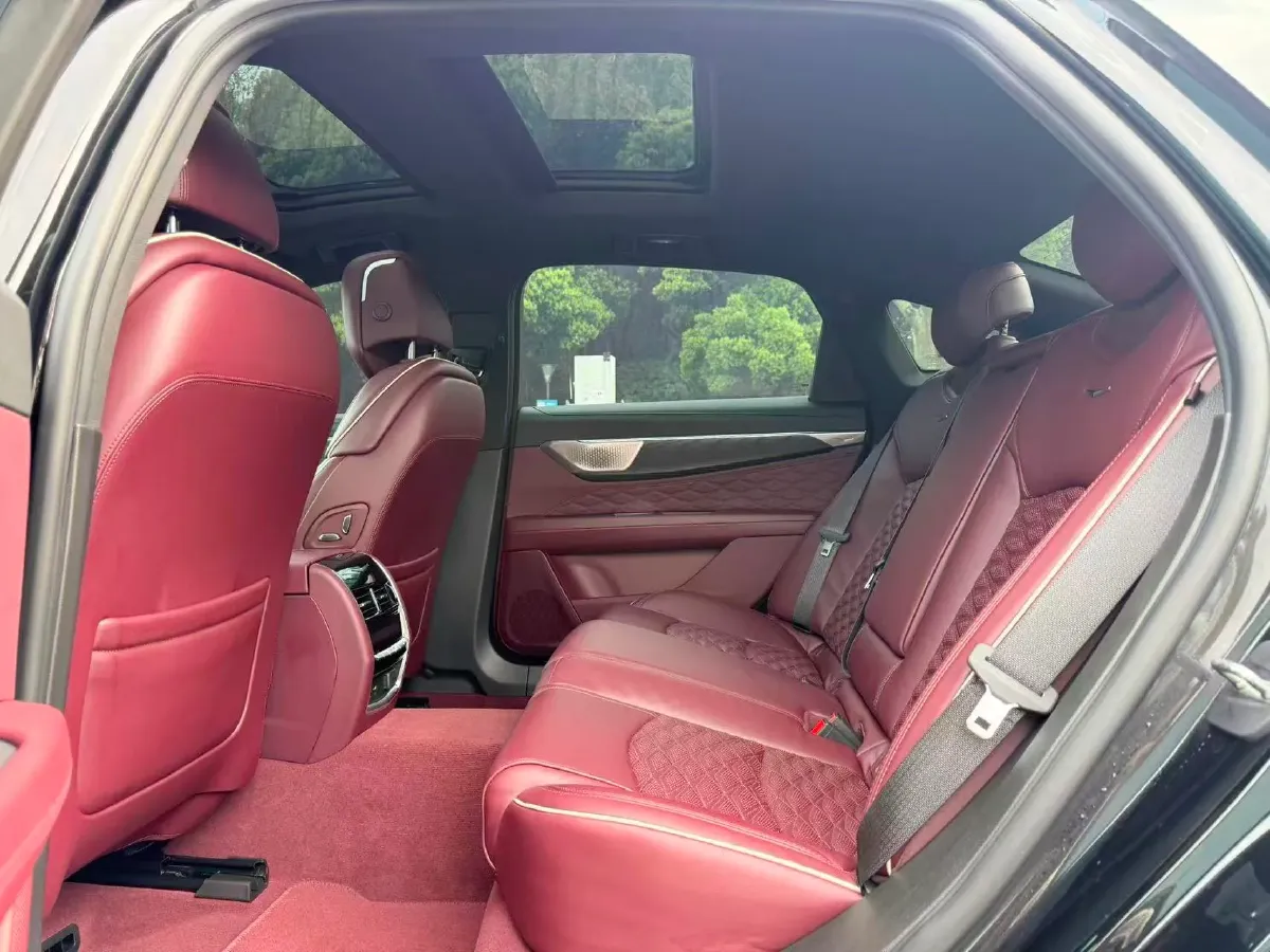 2023 Cadillac CT6 2.0T 237HP L4 10AT,autocango,china used car exporter,china ev exporter,chinese used car exporter,chinese used ev exporter