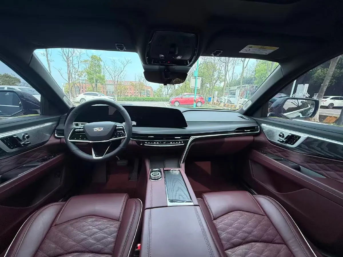 2023 Cadillac CT6 2.0T 237HP L4 10AT,autocango,china used car exporter,china ev exporter,chinese used car exporter,chinese used ev exporter