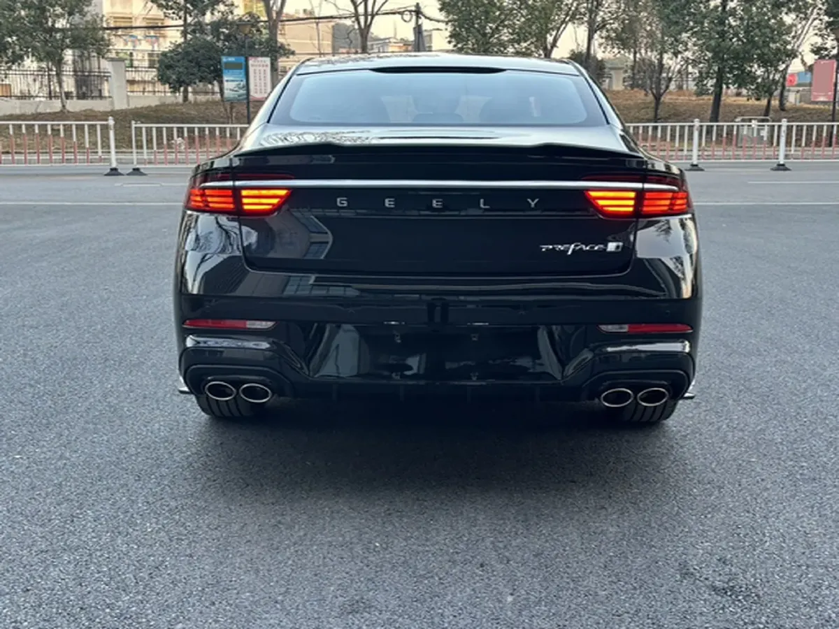 2026 Geely Preface 1.5T 181HP L4 7DCT,autocango,china used car exporter,china ev exporter,chinese used car exporter,chinese used ev exporter
