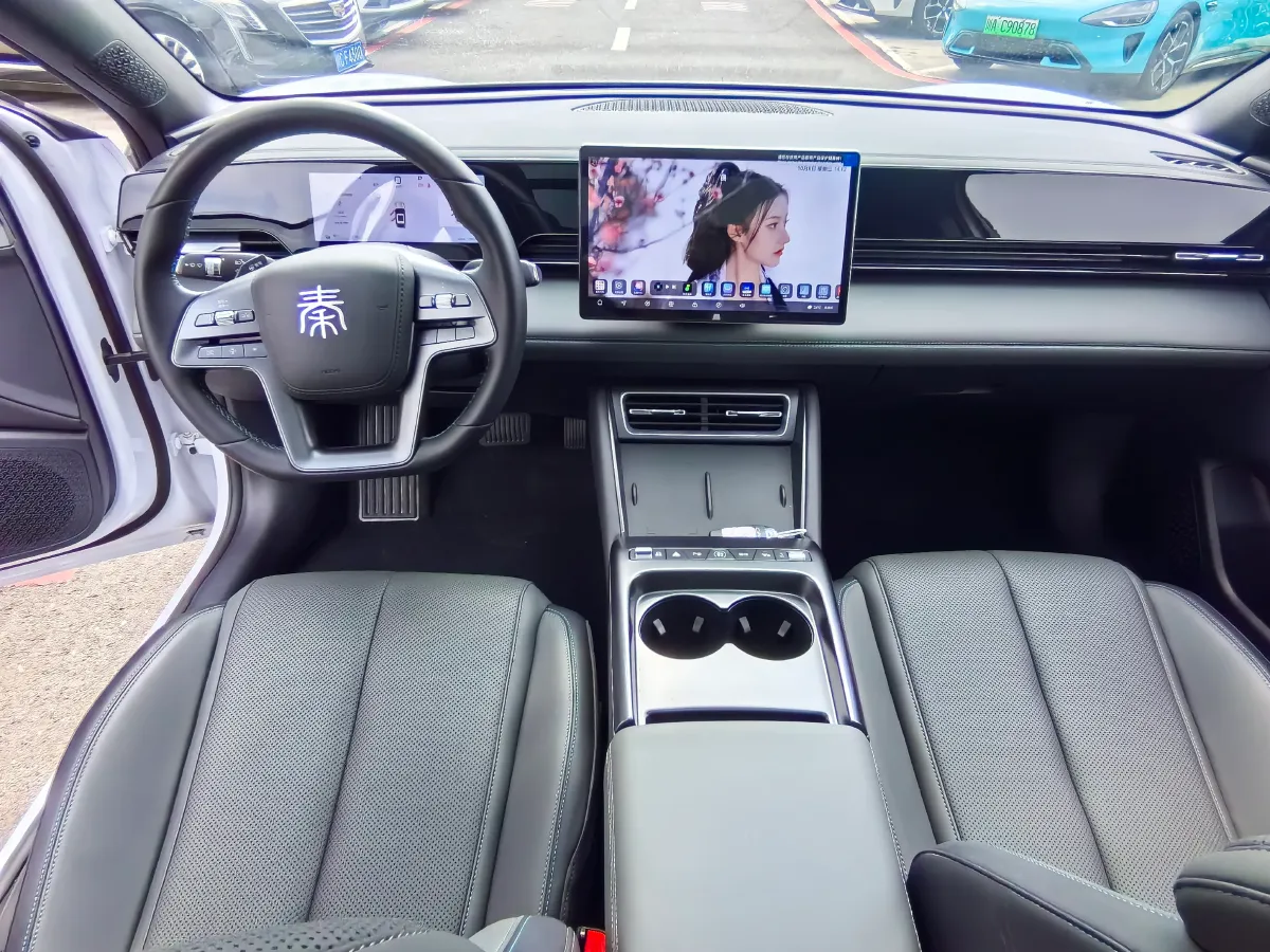 2025 BYD QinL BEV,autocango,china used car exporter,china ev exporter,chinese used car exporter,chinese used ev exporter