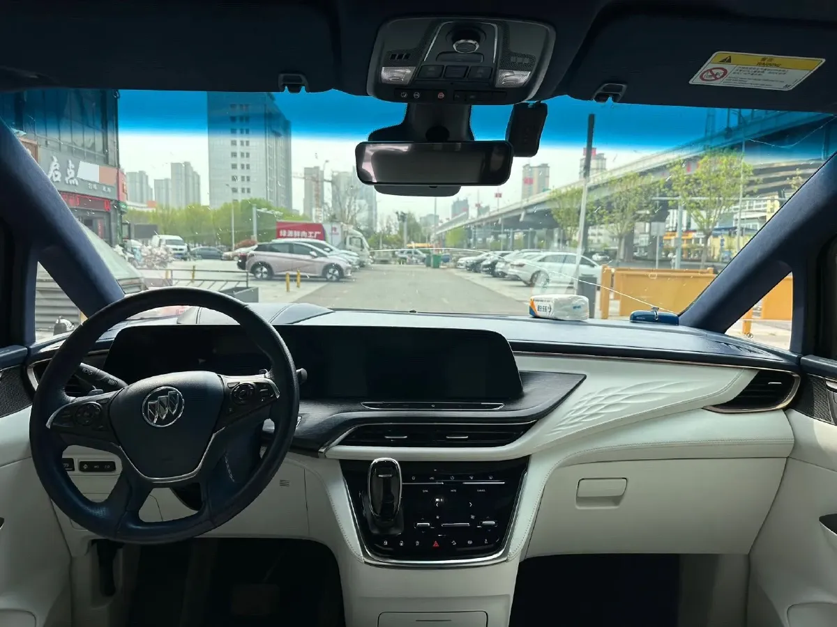 2020 Buick GL8 2.0T 237HP L4 9AT,autocango,china used car exporter,china ev exporter,chinese used car exporter,chinese used ev exporter