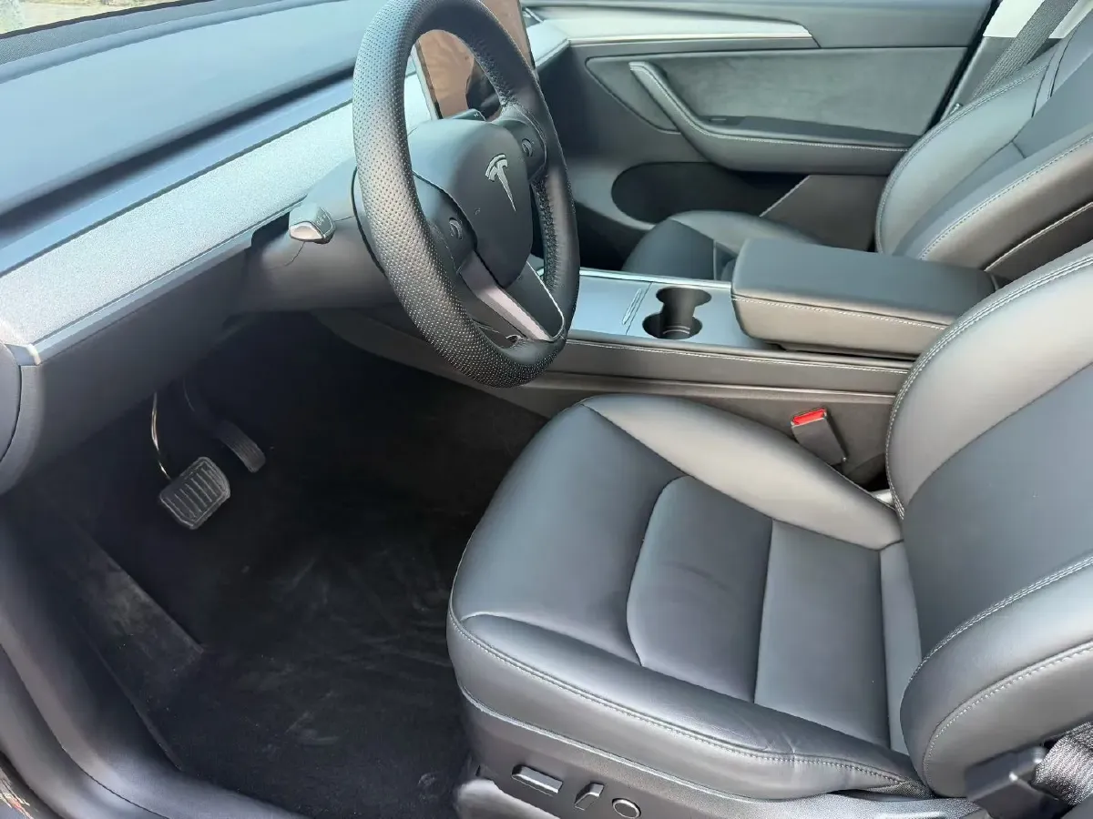 2024 Iveco OuSheng BEV 77.28KWH,autocango,china used car exporter,china ev exporter,chinese used car exporter,chinese used ev exporter