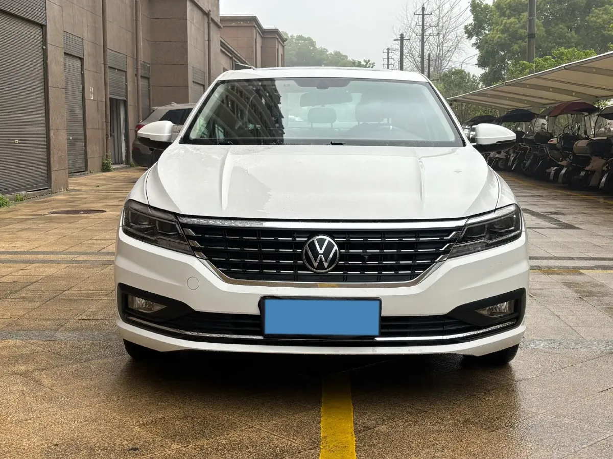 2022 Volkswagen Sagitar 1.2T 116HP L4 7DCT,autocango,china used car exporter,china ev exporter,chinese used car exporter,chinese used ev exporter