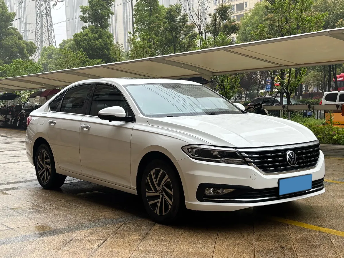 2022 Volkswagen Sagitar 1.2T 116HP L4 7DCT,autocango,china used car exporter,china ev exporter,chinese used car exporter,chinese used ev exporter