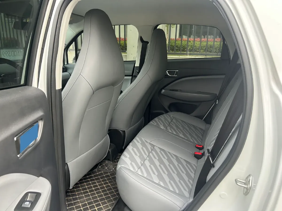 2025 Leapmotor T03 BEV 31.9KWH,autocango,china used car exporter,china ev exporter,chinese used car exporter,chinese used ev exporter