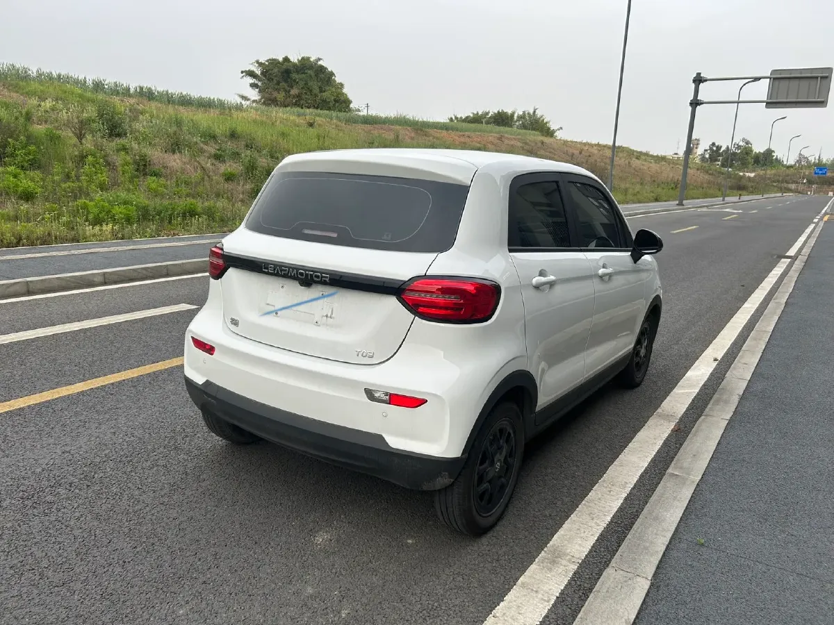 2025 Leapmotor T03 BEV 31.9KWH,autocango,china used car exporter,china ev exporter,chinese used car exporter,chinese used ev exporter