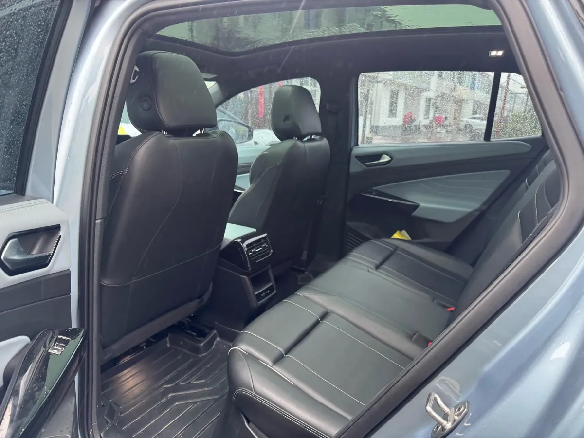 2022 Volkswagen ID.4 X BEV 57.3KWH,autocango,china used car exporter,china ev exporter,chinese used car exporter,chinese used ev exporter