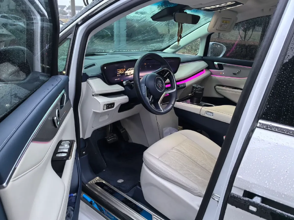 2024 Buick GL8 1.5T 180HP L4 2DHT PHEV 24.4KWH,autocango,china used car exporter,china ev exporter,chinese used car exporter,chinese used ev exporter