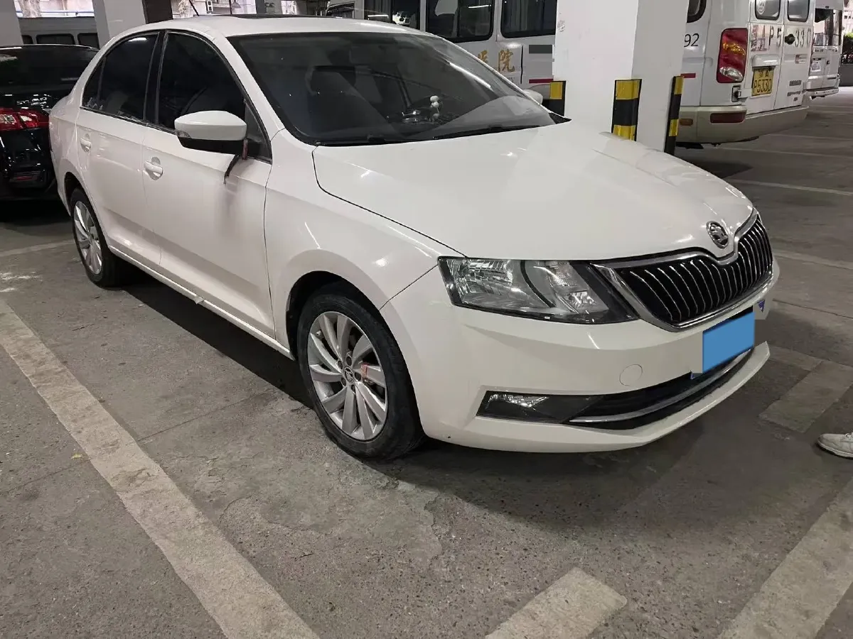 2019 SWM G01 1.5T 156HP L4 6AT,autocango,china used car exporter,china ev exporter,chinese used car exporter,chinese used ev exporter