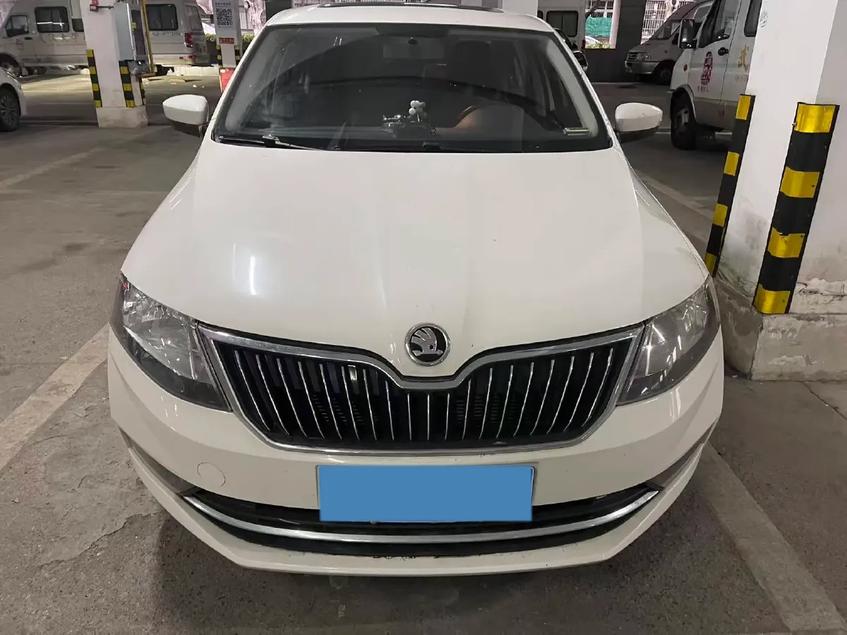 2019 SWM G01 1.5T 156HP L4 6AT,autocango,china used car exporter,china ev exporter,chinese used car exporter,chinese used ev exporter