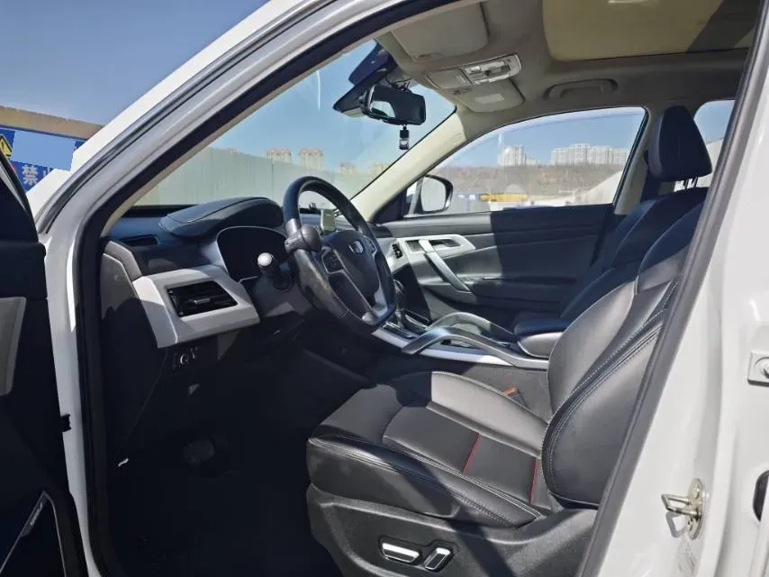 2018 Geely Azkarra 1.8T 184HP L4 6AT,autocango,china used car exporter,china ev exporter,chinese used car exporter,chinese used ev exporter