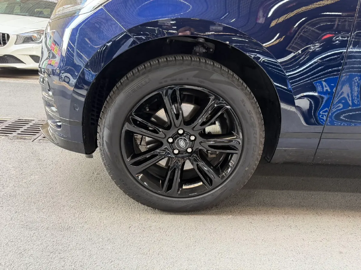 2023 Land Rover Range Rover Velar 2.0T 250HP L4 8AT,autocango,china used car exporter,china ev exporter,chinese used car exporter,chinese used ev exporter