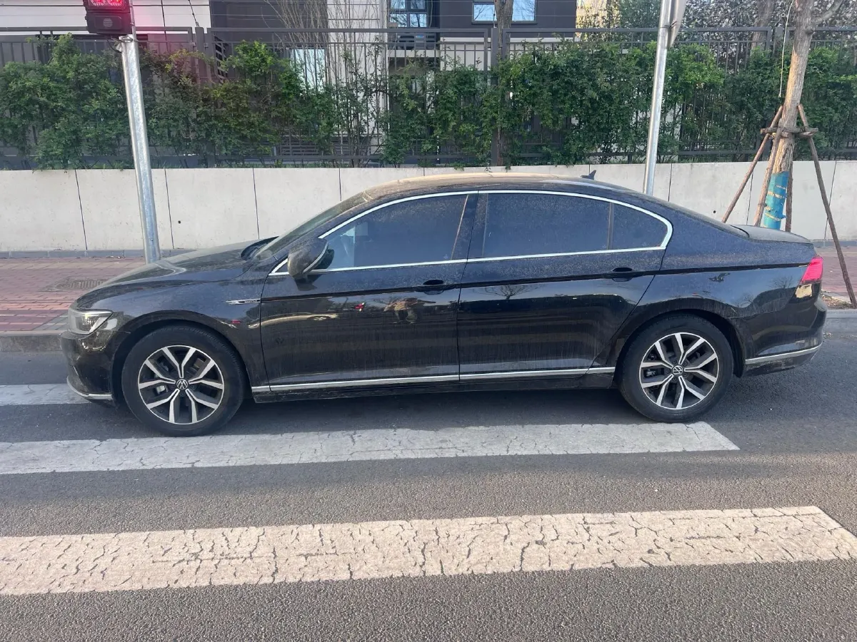 2020 Volkswagen Magotan 2.0T 186HP L4 7DCT,autocango,china used car exporter,china ev exporter,chinese used car exporter,chinese used ev exporter