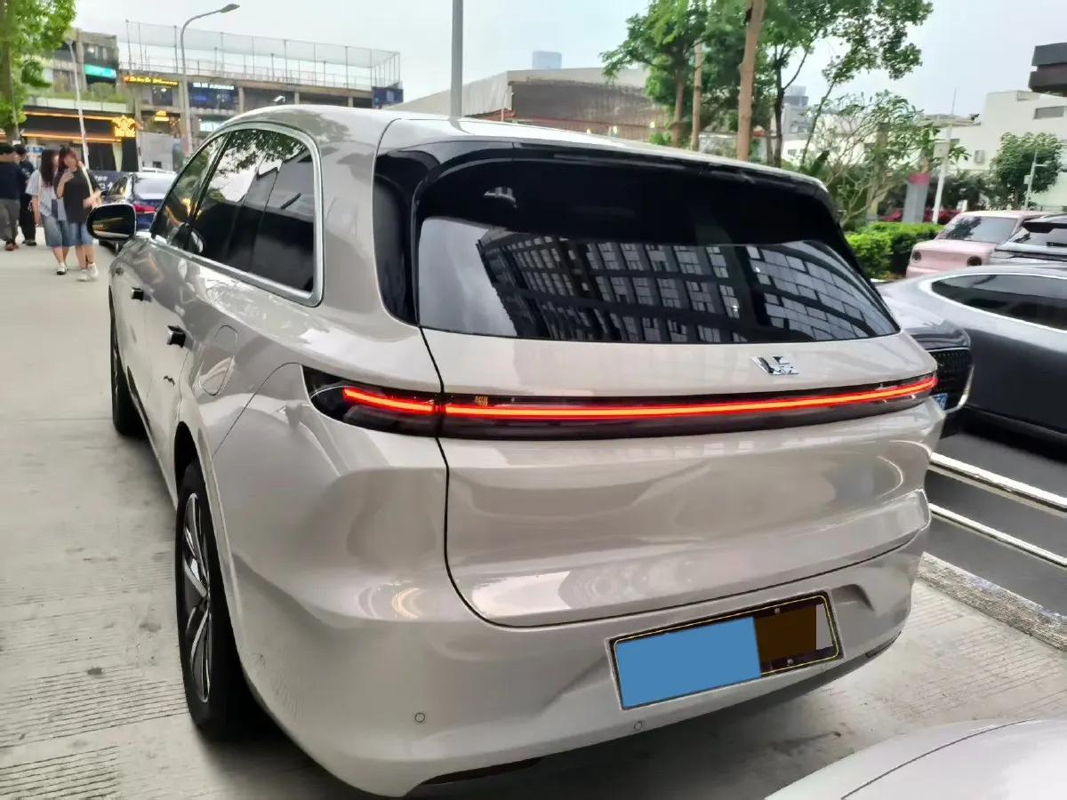 2024 Li L6 Range Extended 154HP L4 REEV 36.8KWH,autocango,china used car exporter,china ev exporter,chinese used car exporter,chinese used ev exporter