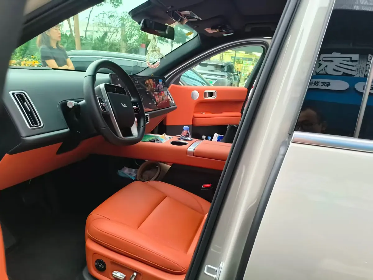 2024 Li L6 Range Extended 154HP L4 REEV 36.8KWH,autocango,china used car exporter,china ev exporter,chinese used car exporter,chinese used ev exporter