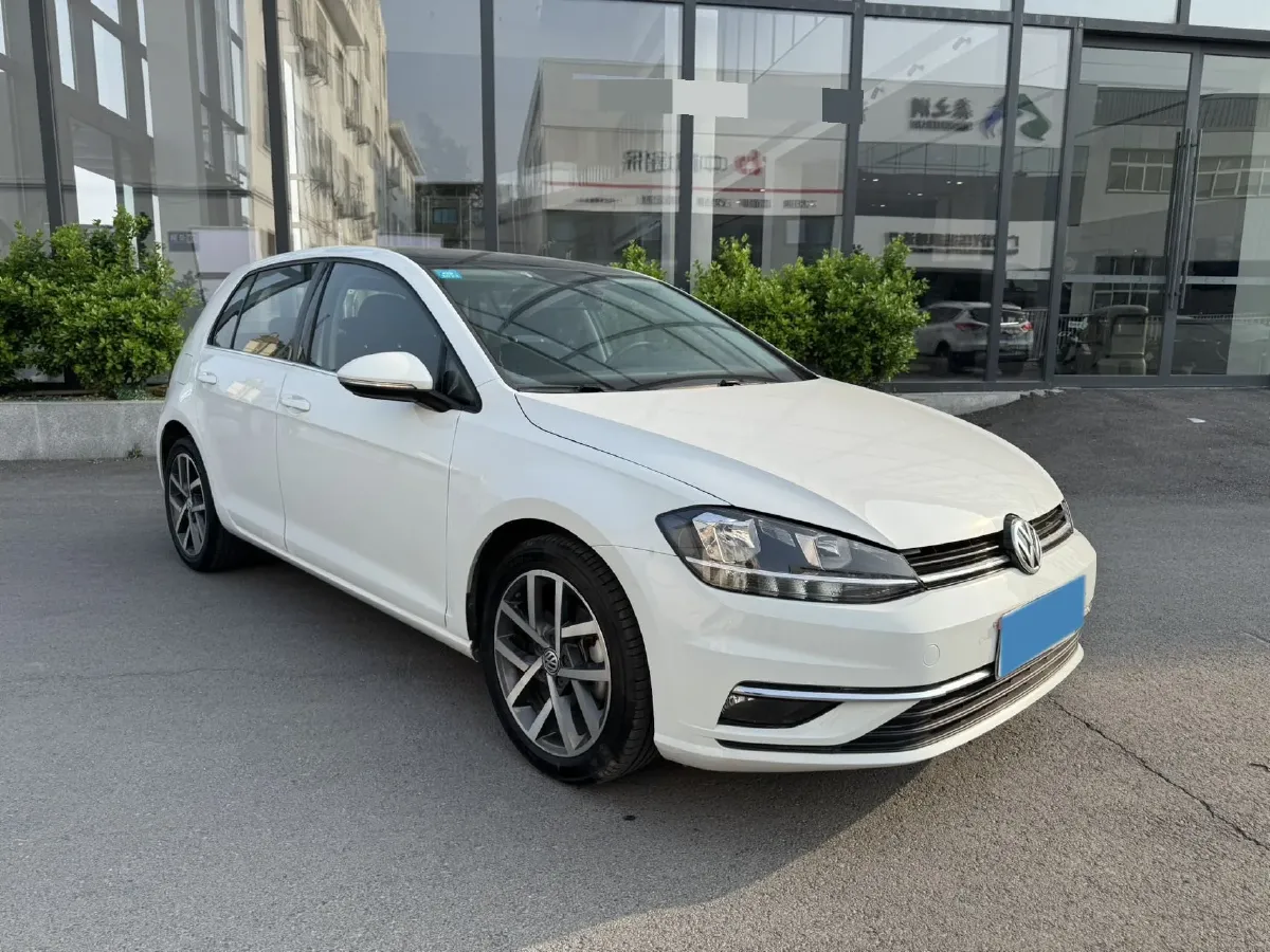 2020 Volkswagen Golf 1.2T 116HP L4 7DCT,autocango,china used car exporter,china ev exporter,chinese used car exporter,chinese used ev exporter