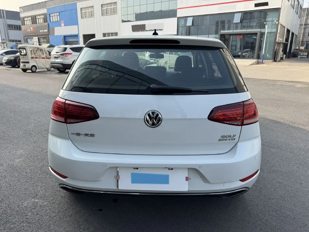 2020 Volkswagen Golf 1.2T 116HP L4 7DCT,autocango,china used car exporter,china ev exporter,chinese used car exporter,chinese used ev exporter