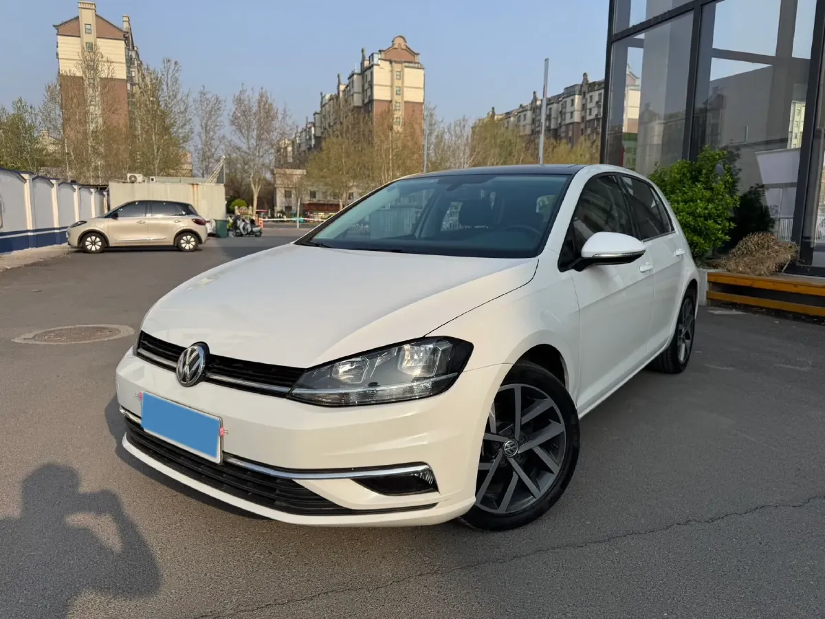 2020 Volkswagen Golf 1.2T 116HP L4 7DCT,autocango,china used car exporter,china ev exporter,chinese used car exporter,chinese used ev exporter