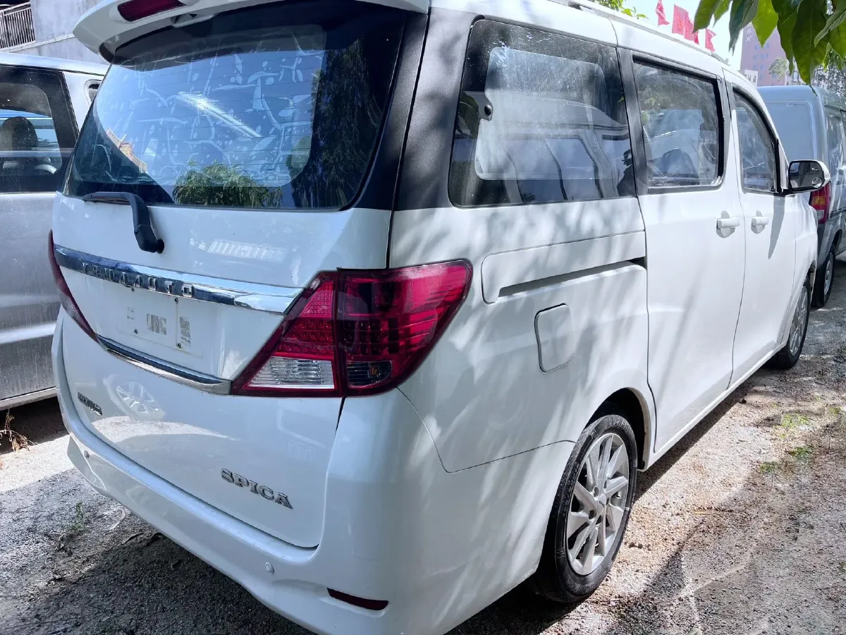 2018 Yema SiPaiKa 1.5L 112HP L4 5MT,autocango,china used car exporter,china ev exporter,chinese used car exporter,chinese used ev exporter